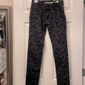 Romeo & Juliet Couture jeans, trendy, slim fit size 25